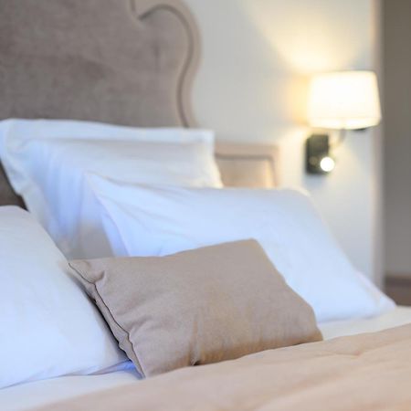 Les Suites Bb, Champagne Besserat De Bellefon Épernay Exteriör bild
