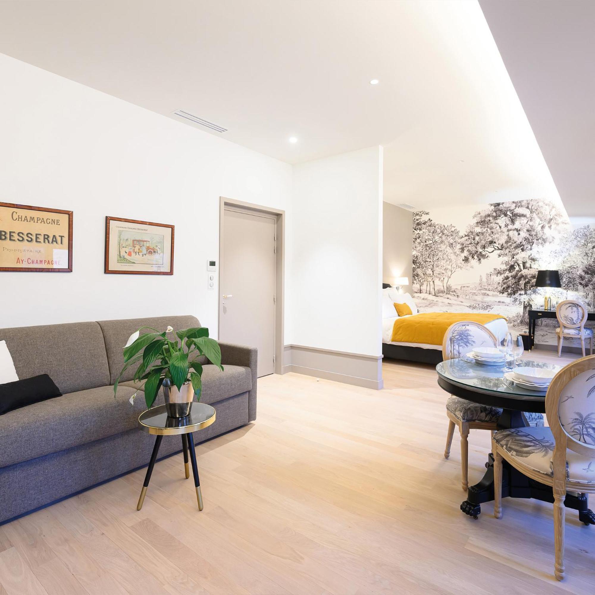 Les Suites Bb, Champagne Besserat De Bellefon Épernay Exteriör bild